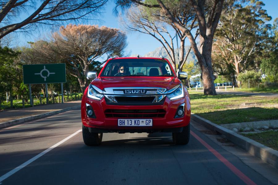  Isuzu D-Max LX Double Cab 2018 года  (ZA) (фото 19 из 37)